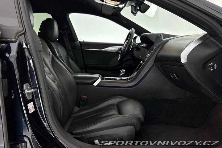 BMW 8 M850i xDrive 2022