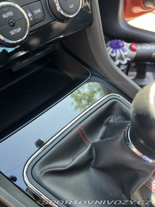 Seat Leon FR 1.8 TSI 6MT 2018