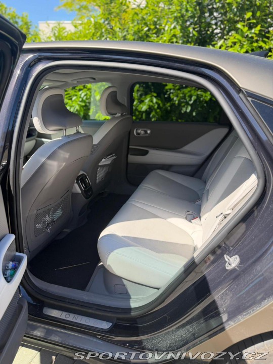 Hyundai Ioniq 6 ČR .MAJITEL 77kW BATERKA 2023