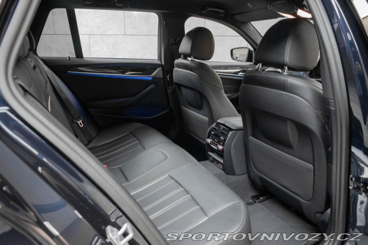 BMW 5 530d xD ///M*LASER*TAŽNÉ* 2024