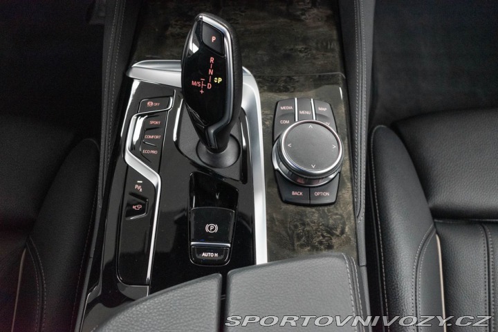 BMW 5 530d xD ///M*LASER*TAŽNÉ* 2024
