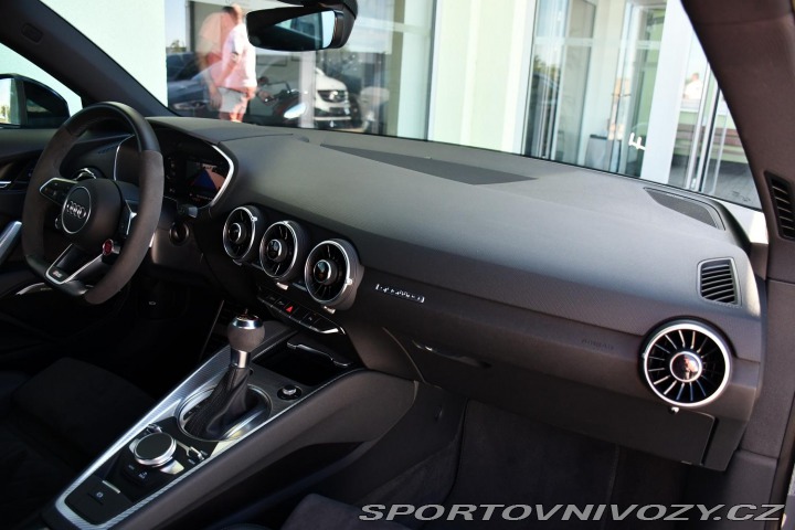 Audi TT RS 2.5TFSI QUATTRO B& 2022