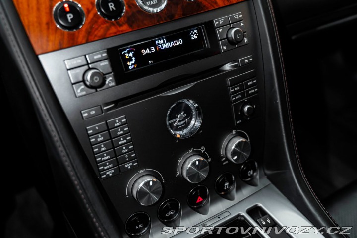 Aston Martin DB9 2007