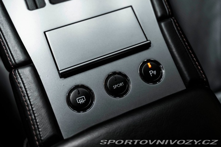 Aston Martin DB9 2007