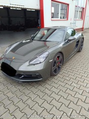 Porsche Cayman 718 2024