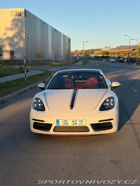 Porsche 718 2025