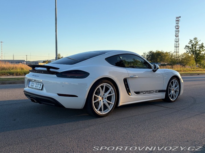 Porsche 718 2025