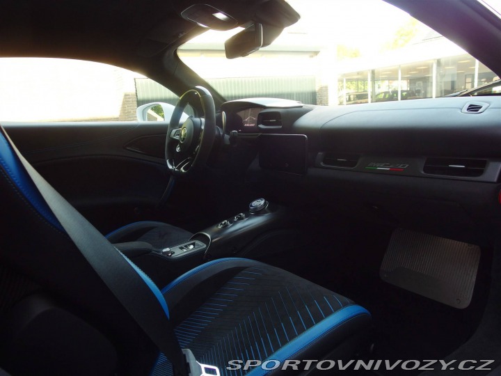 Maserati MC20 2022