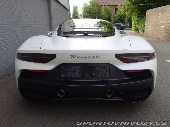 Maserati MC20 2022