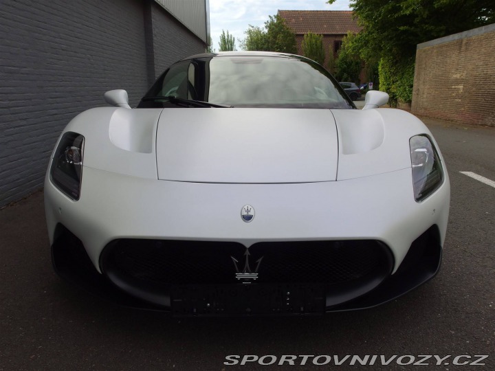 Maserati MC20 2022