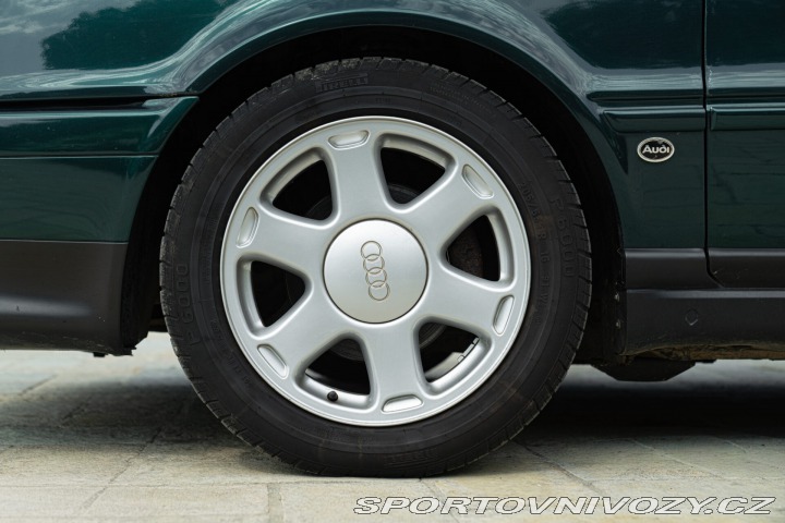 Audi S2 1995
