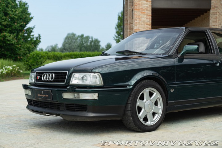 Audi S2 1995