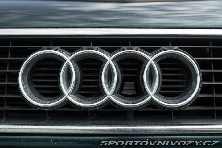 Audi S2 1995