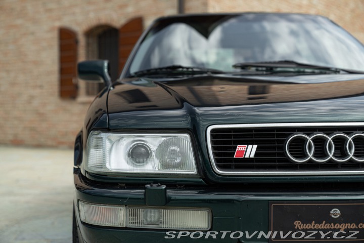 Audi S2 1995