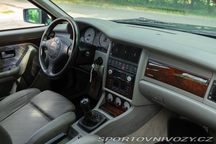 Audi S2 1995