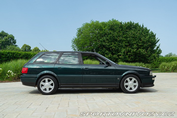 Audi S2 1995