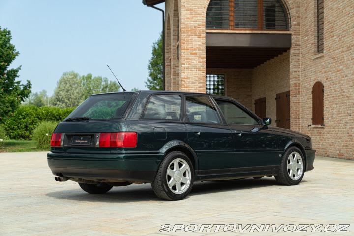 Audi S2 1995