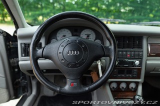 Audi S2 1995