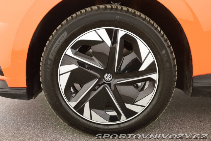 MG Ostatní modely 4  64 kWh 2024