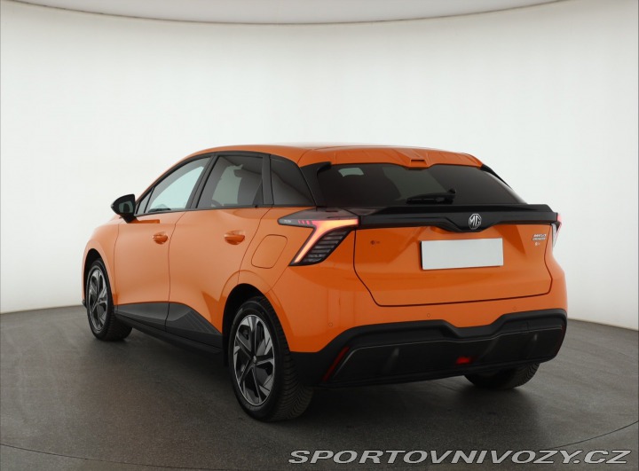 MG Ostatní modely 4  64 kWh 2024