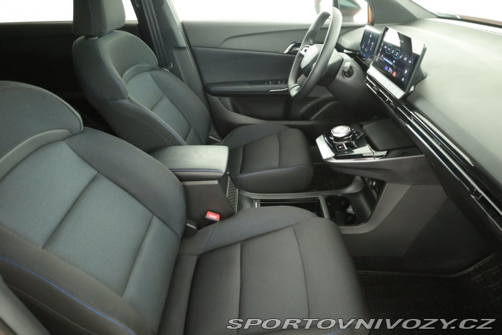 MG Ostatní modely 4  64 kWh 2024