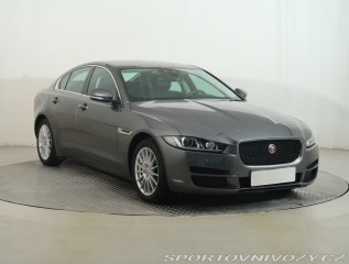 Jaguar XE E-Performance