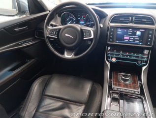 Jaguar XE E-Performance 2019