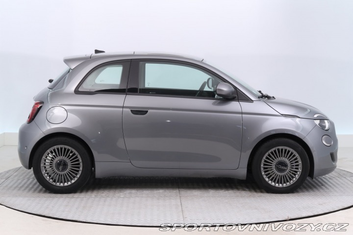 Fiat 500 500e 42 kWh 2021