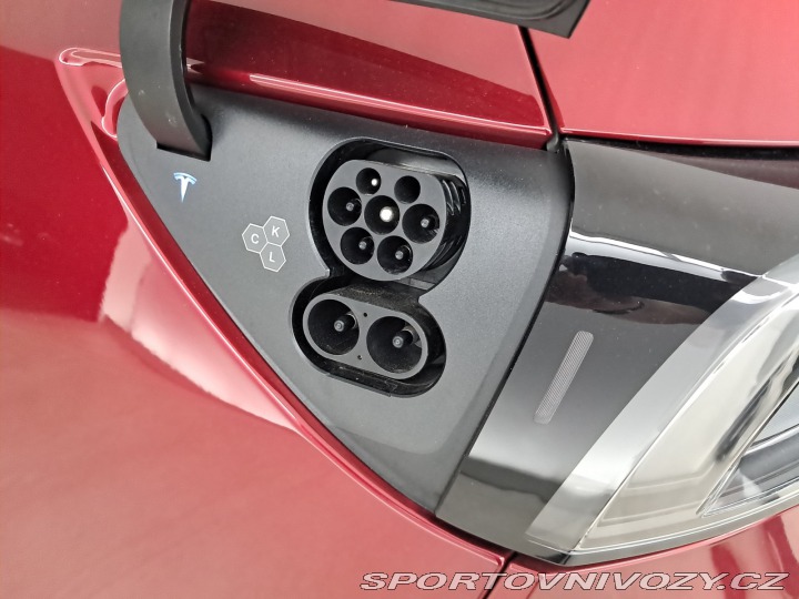 Tesla Model Y Long Range AWD 79kWh 2025