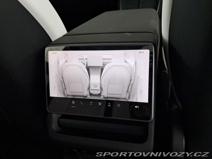 Tesla Model Y Long Range AWD 79kWh 2025