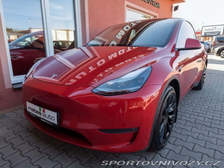 Tesla Model Y Long Range Dual Motor 378 2023