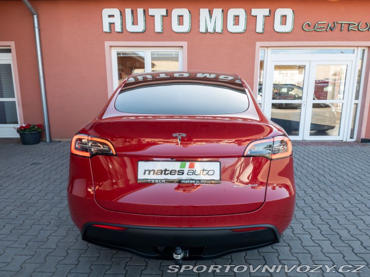 Tesla Model Y Long Range Dual Motor 378 2023