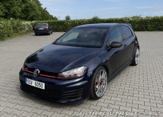 Volkswagen Golf  2015