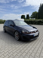 Volkswagen Golf  2015