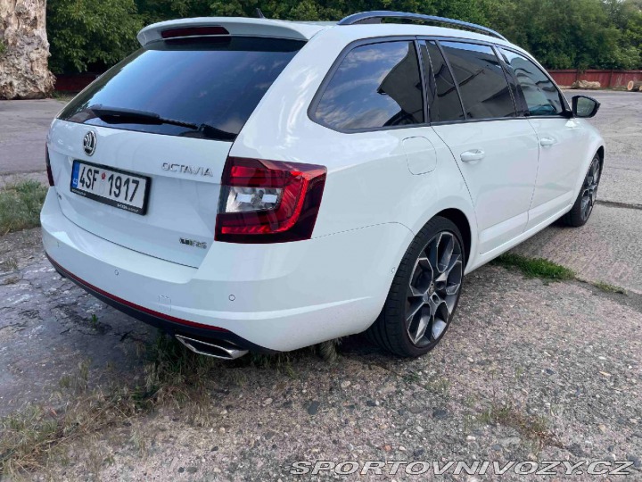 Škoda Octavia RS  2017