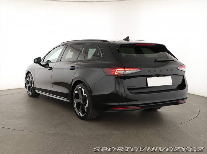 Škoda Superb Sportline 2.0 TSI 2025