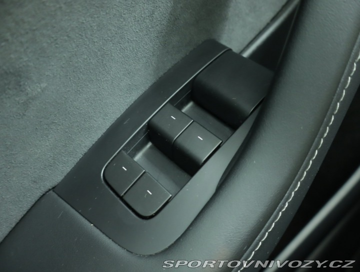 Tesla Model Y Long Range AWD 79kWh 2022