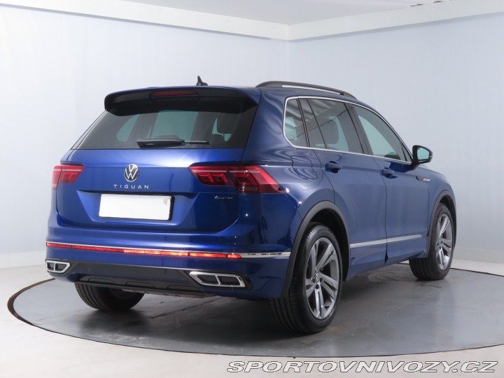 Volkswagen Ostatní modely Tiguan R-Line 2.0 TSI 2021