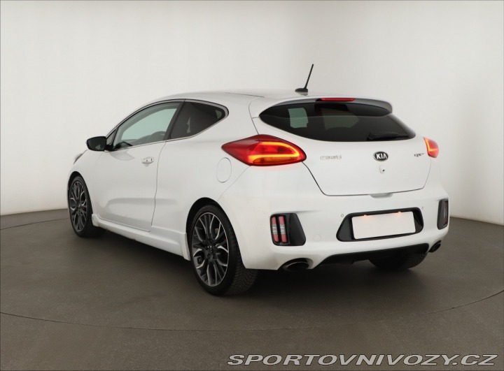 Kia Ceed GT GT 1.6 T-GDI GT 2014
