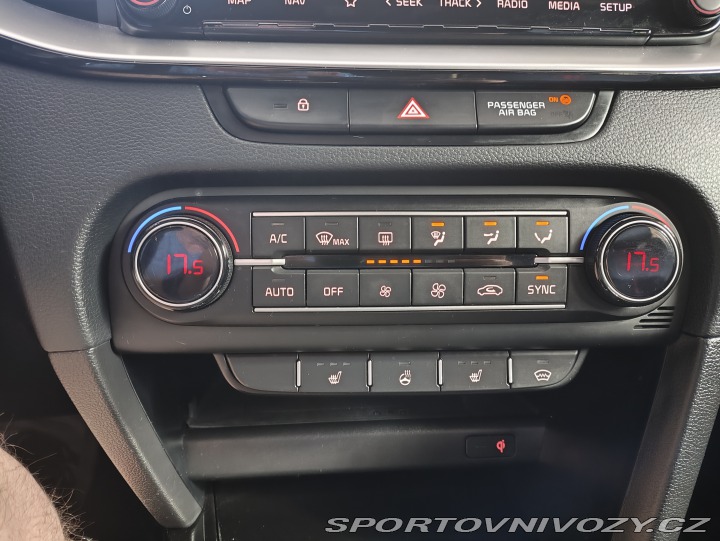 Kia ProCeed 2023