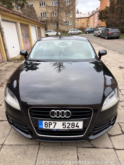 Audi TT 