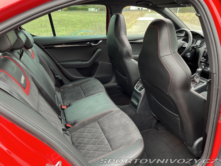 Škoda Octavia RS 245 Challenge 2018