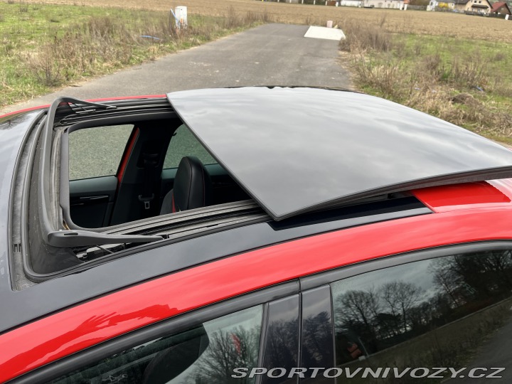 Škoda Octavia RS 245 Challenge 2018