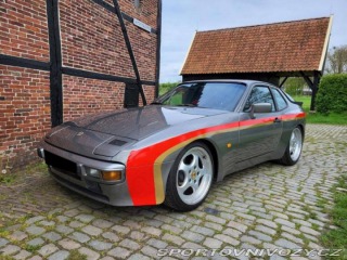 Porsche 944  1985