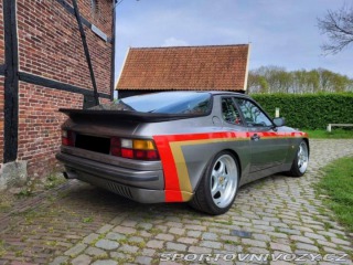 Porsche 944  1985