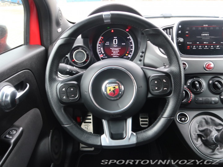 Abarth 595 Competizione 2019