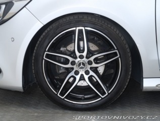 Mercedes-Benz CLA AMG Paket 180 2017
