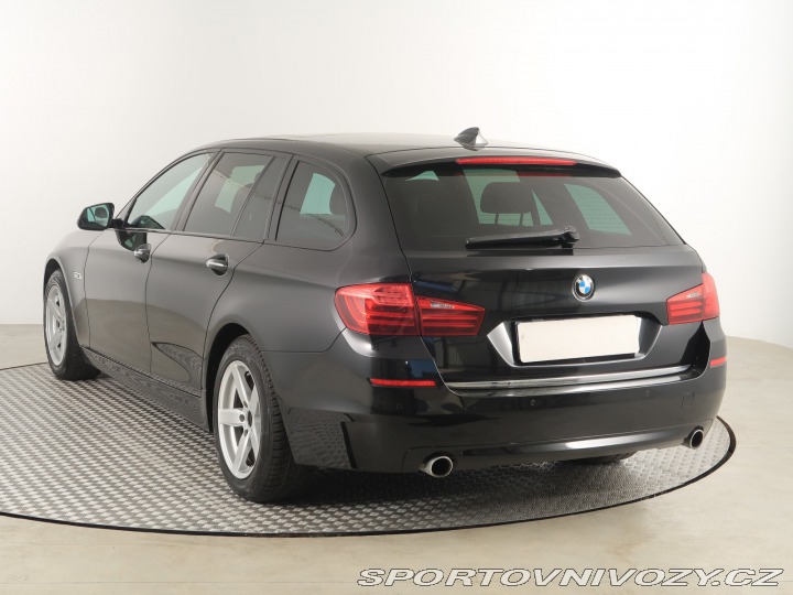 BMW 5 Luxury Line 535d xDrive 2015