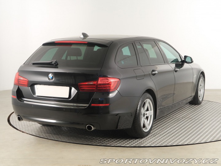 BMW 5 Luxury Line 535d xDrive 2015