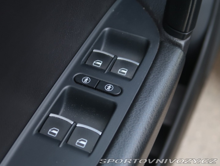 Volkswagen Ostatní modely Touareg  4.2 V8 TDi 2013